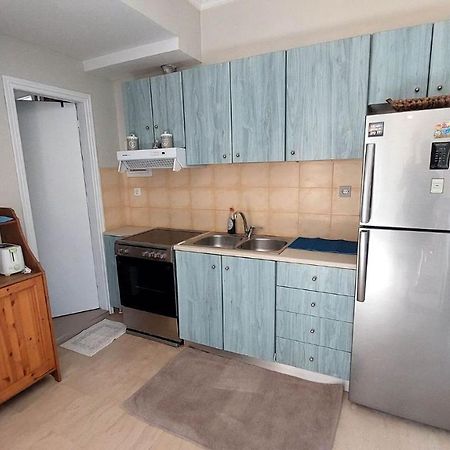 Alex Apartment Перама Екстериор снимка